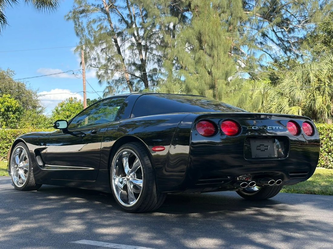 Coupe in Bonita Springs, FL, United States 3 - 19175868