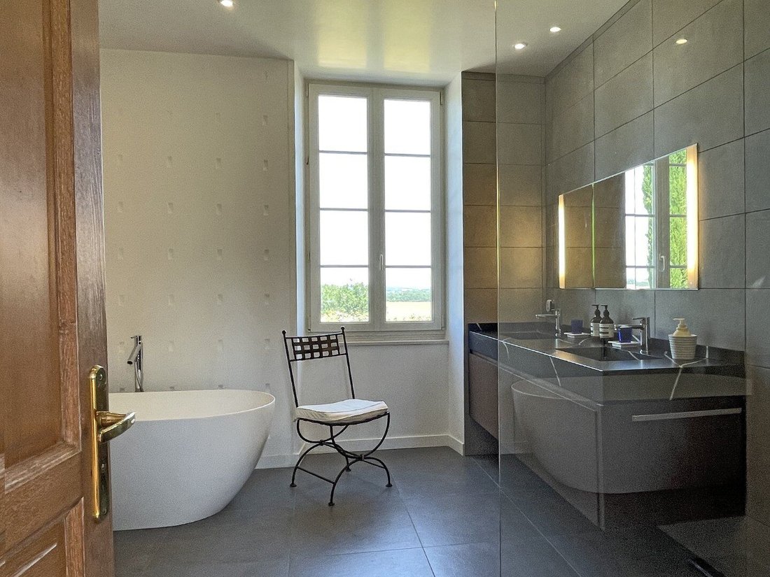 Villa in Lectoure, Occitania, France 4 - 19170936