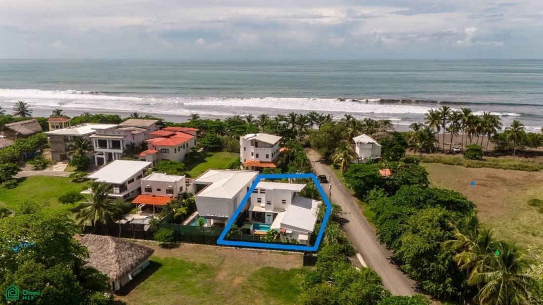 Casa in Playa Hermosa, Provincia di Puntarenas, Costa Rica 1 - 19171712
