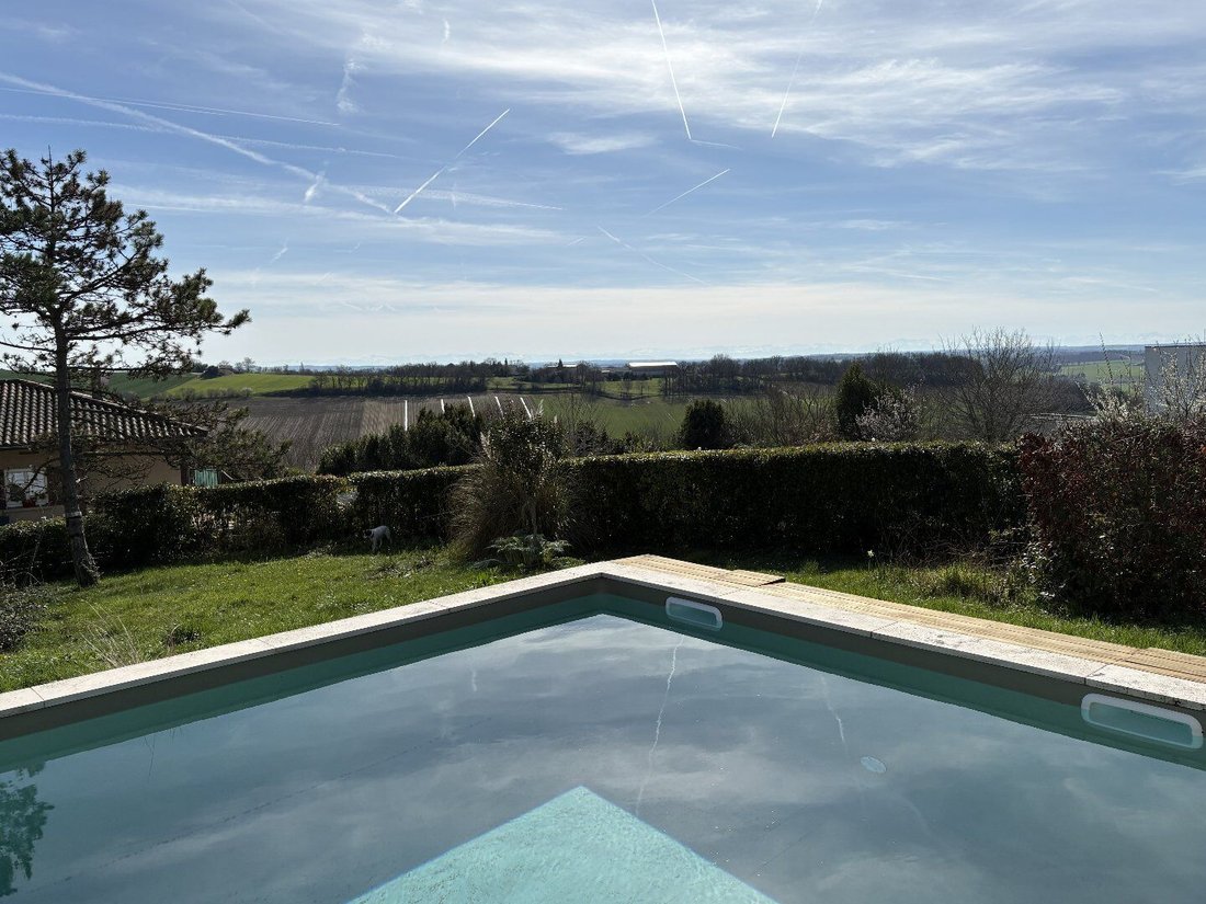 Villa in Lectoure, Occitania, France 3 - 19170931