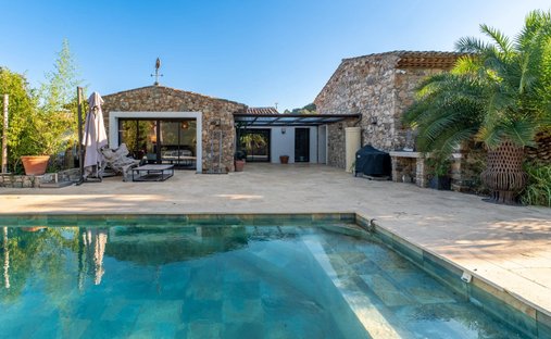 Casa en Grimaud, Provenza-Alpes-Costa Azul, Francia 1
