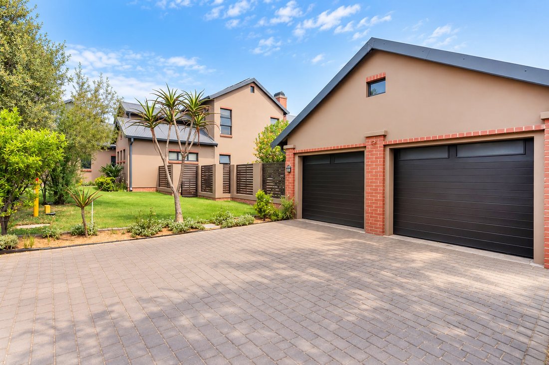 House in Waterfall Country Village, Gauteng, South Africa 2 - 19173452