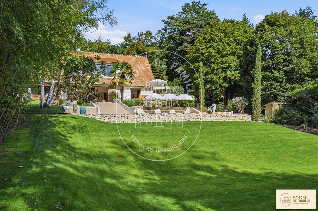 Villa in Jonchere-Malmaison-Saint Cucufa, Rueil-Malmaison, France 4 - 19170899