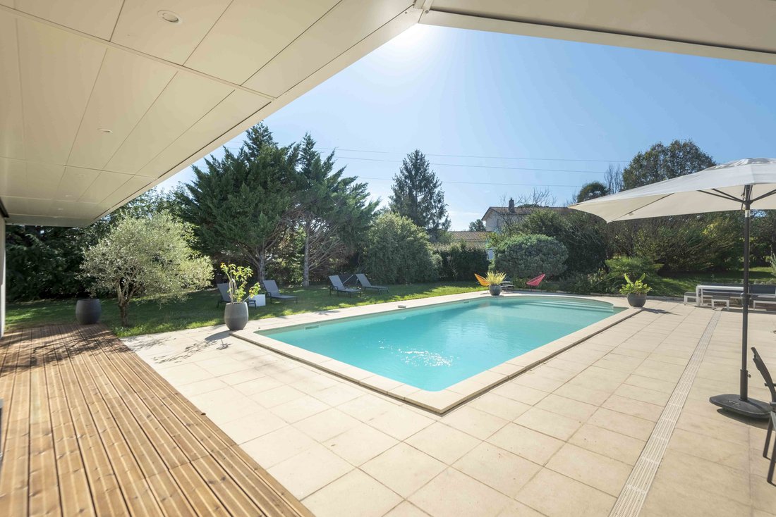Maison à Latresne, Nouvelle-Aquitaine, France 3 - 19170044