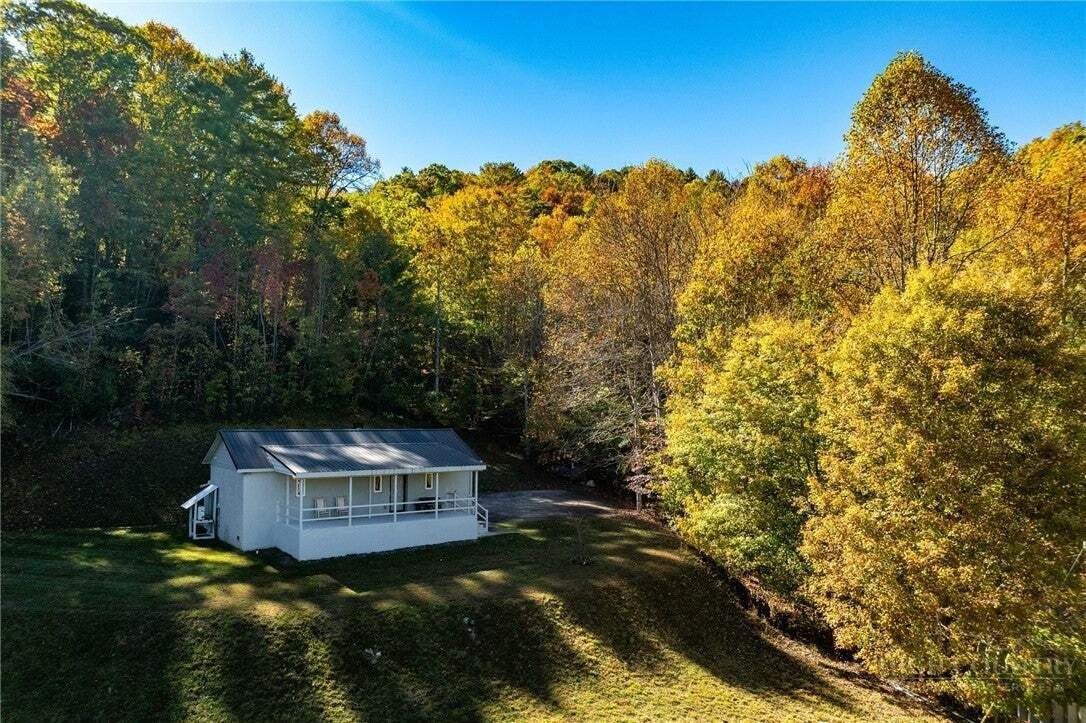 Maison à Mountain City, Tennessee, États-Unis 4 - 19162307