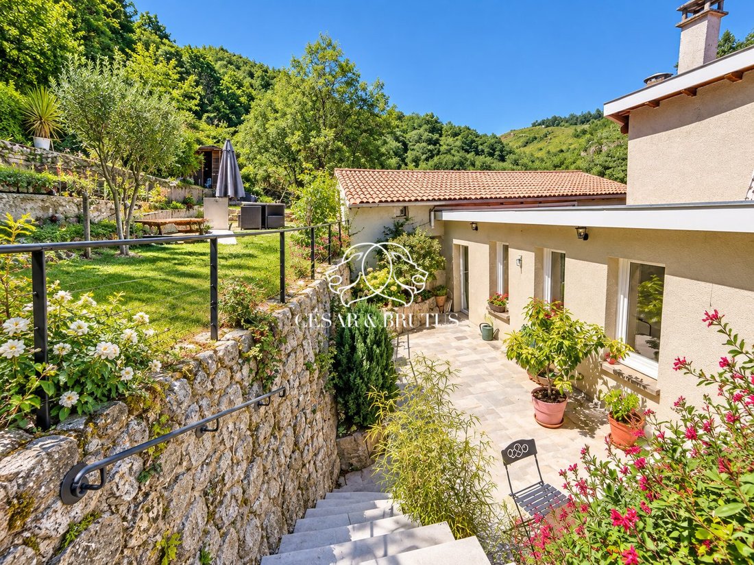 House in Condrieu, Auvergne-Rhône-Alpes, France 3 - 19174386