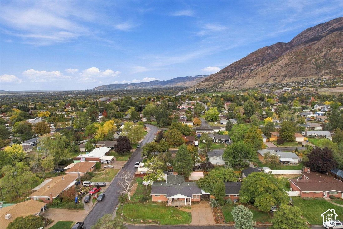 Maison à Cottonwood Heights, Utah, États-Unis 4 - 19177897