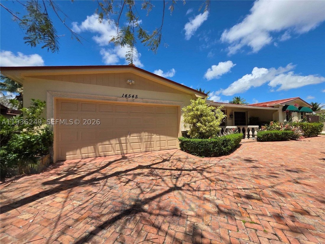 Casa a Miami, Florida, Stati Uniti 1 - 16885462
