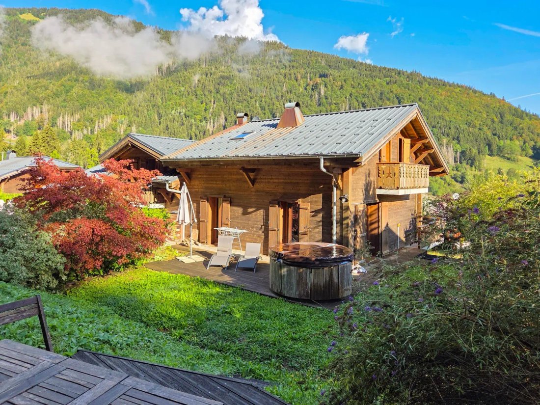 Chalet in Saint-Jean-d'Aulps, Auvergne-Rhône-Alpes, France 1 - 19170397