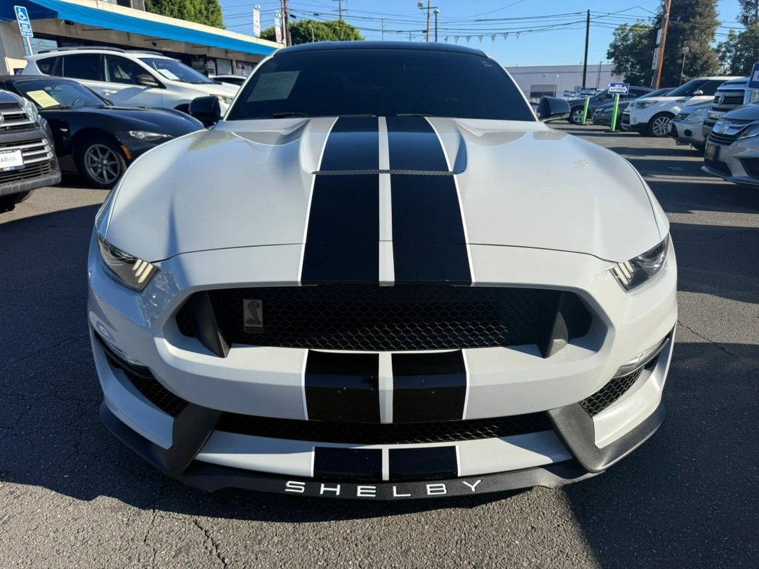 Coupe in Los Angeles, CA, United States 3 - 19180028