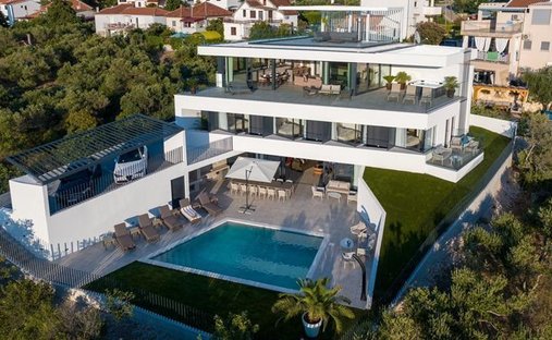 Villa in Murter, Gespanschaft Šibenik-Knin, Kroatien 1