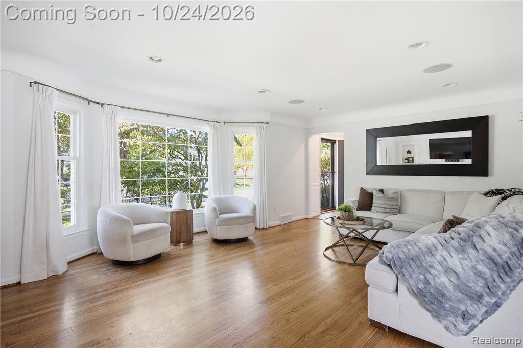 House in Beverly Hills, Michigan, United States 2 - 19174973