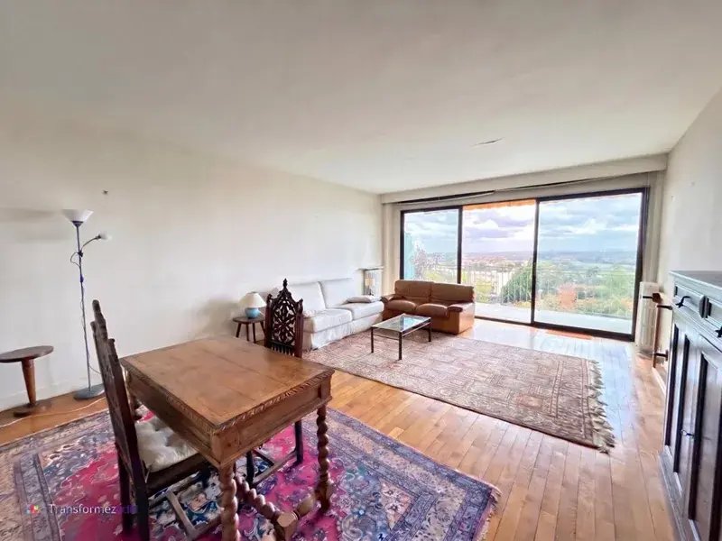 Apartment in Saint-Cloud, Ile-de-France, France 2 - 19177224