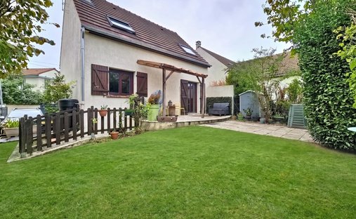 Casa a Pvé Neuf-Mont d'Est, Noisy-le-Grand, Francia 1
