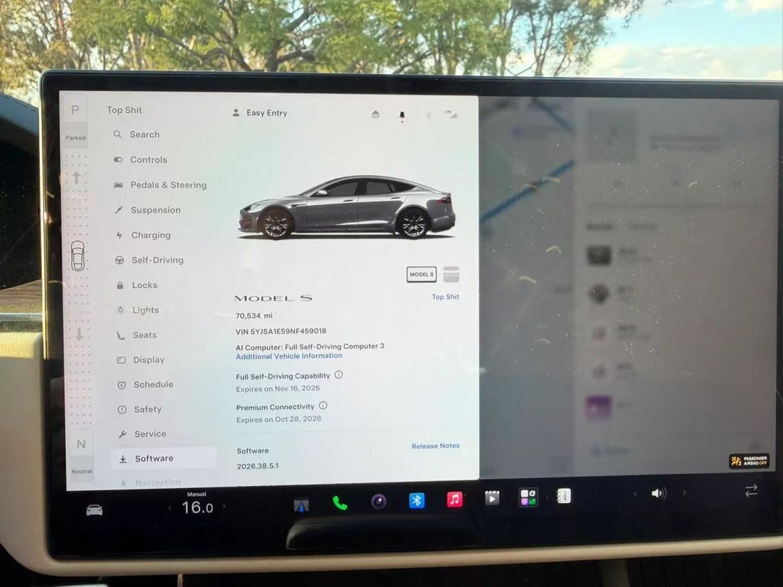 Sedan in Costa Mesa, CA, United States 5 - 19175802