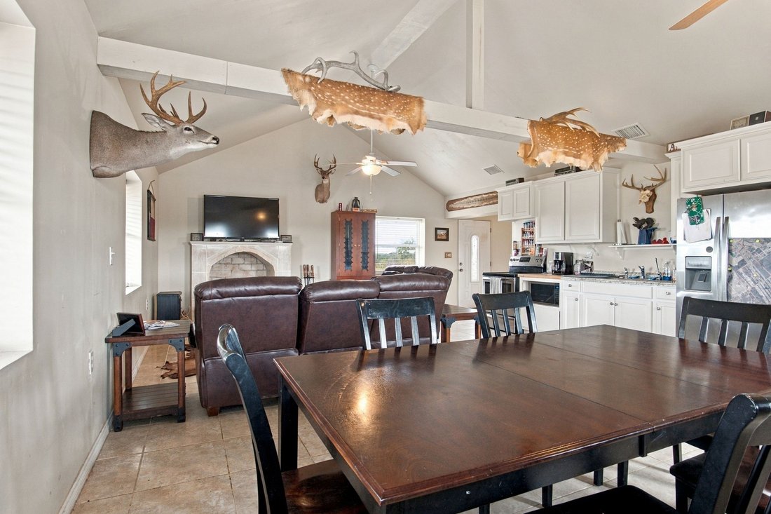 Farm Ranch in Luling, Texas, United States 5 - 19181747