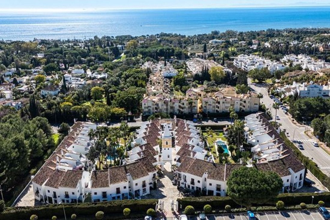 Stadthaus in Marbella, Andalusien, Spanien 2 - 19174912