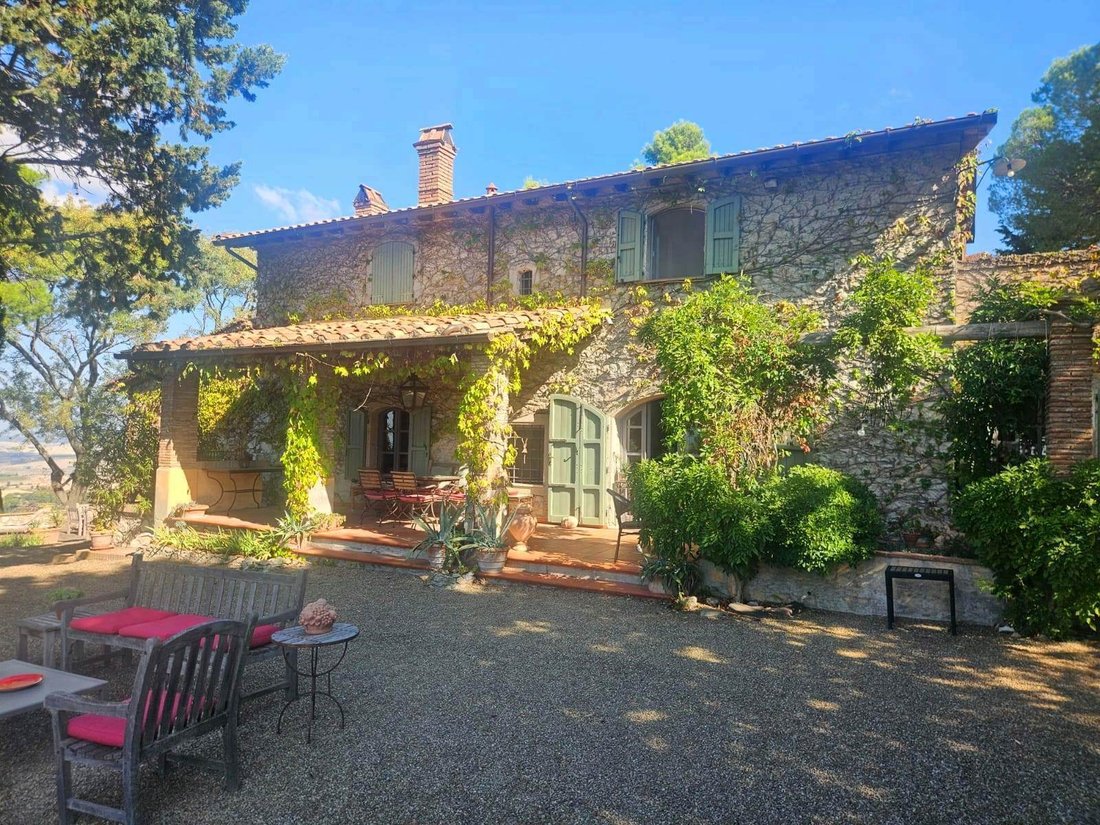 Landhaus in Castellina Marittima, Toskana, Italien 4 - 19180535
