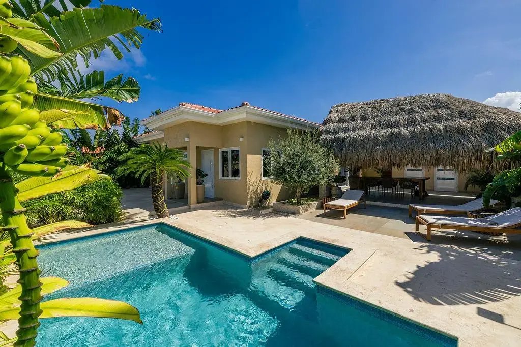 House in Oranjestad, Aruba 1 - 16698904