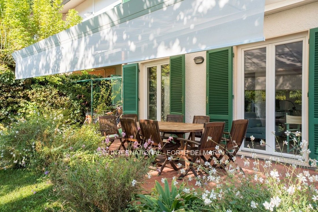 Casa en Vittoria Apuana, Forte dei Marmi, Toscana 1 - 19181125