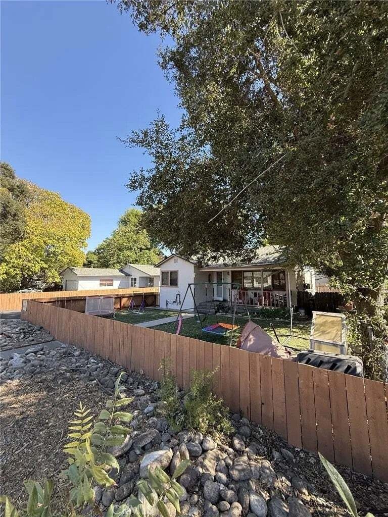 Altro a Atascadero, California, Stati Uniti 2 - 19174939