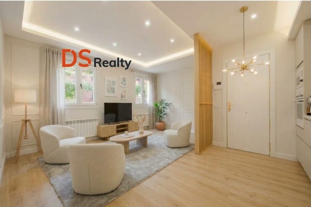 Appartamento a Retiro, Madrid, Spagna 4 - 19155439
