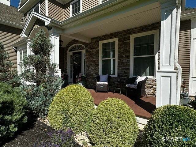 House in Southington, Connecticut, United States 3 - 19174675
