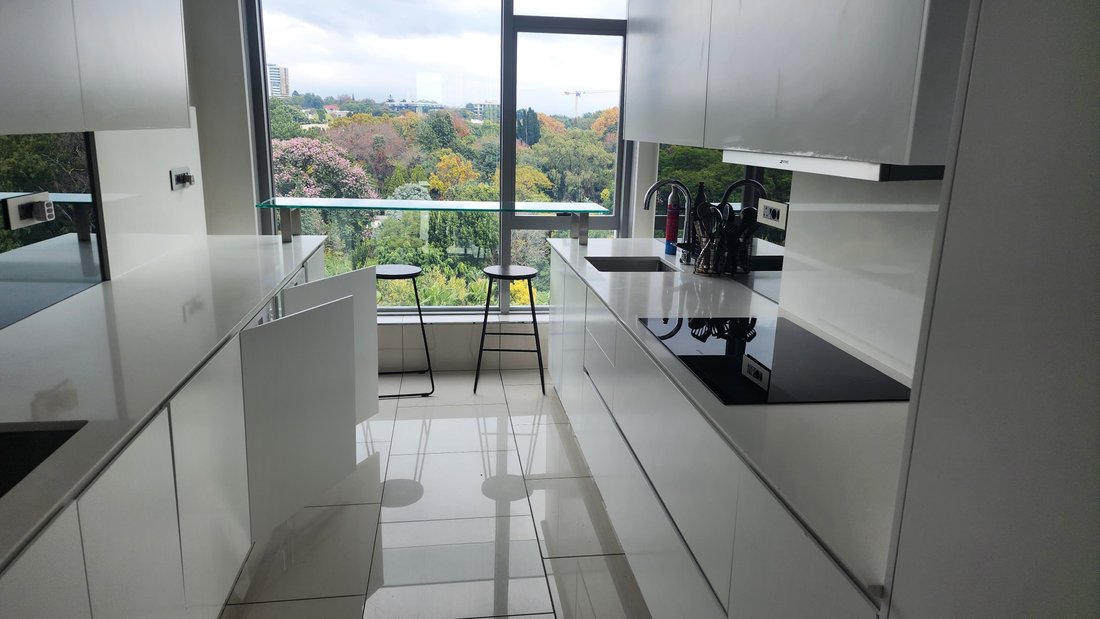 Apartment in Hyde Park, Gauteng, South Africa 4 - 19174027