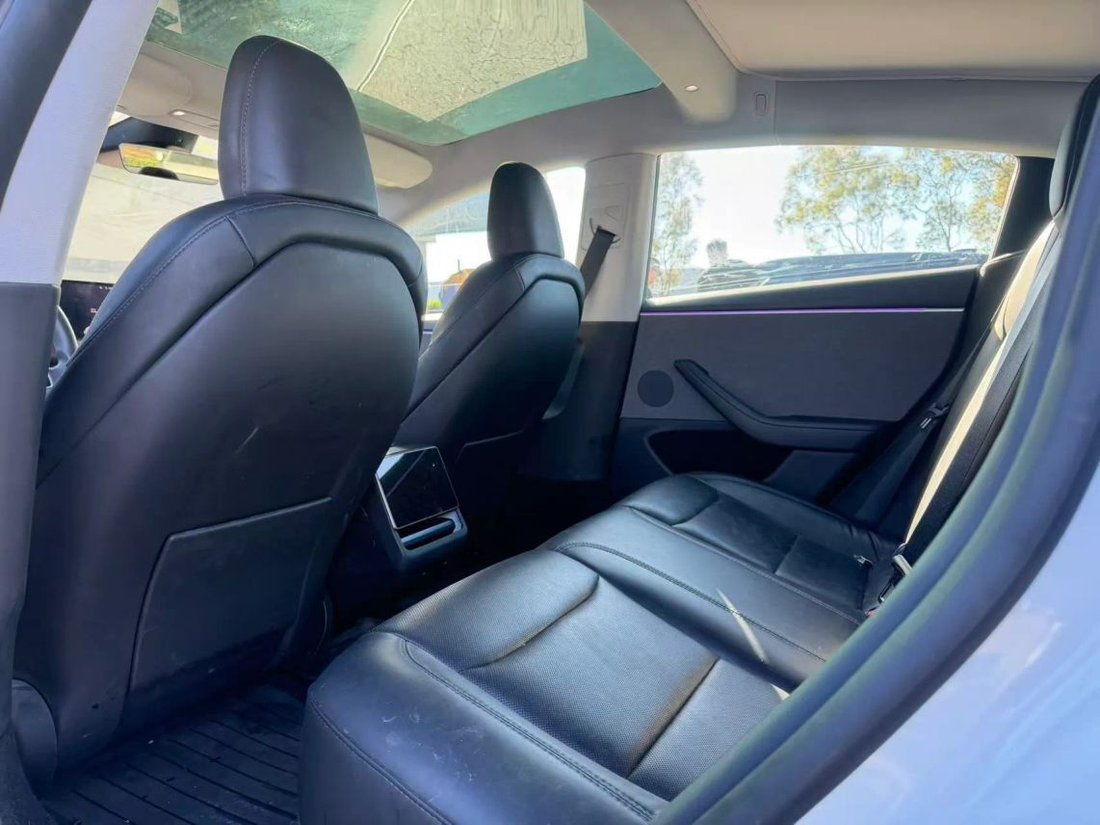 Sedan in Costa Mesa, CA, United States 4 - 19180630