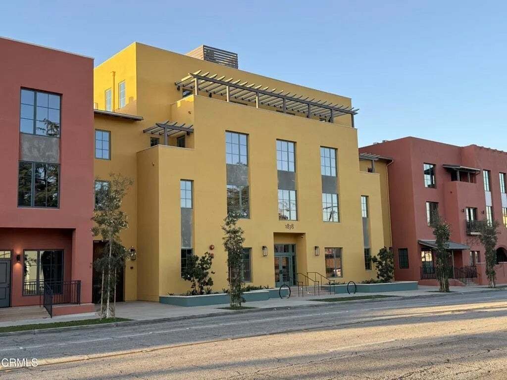 Condominio a Altadena, California, Stati Uniti 1 - 19174916