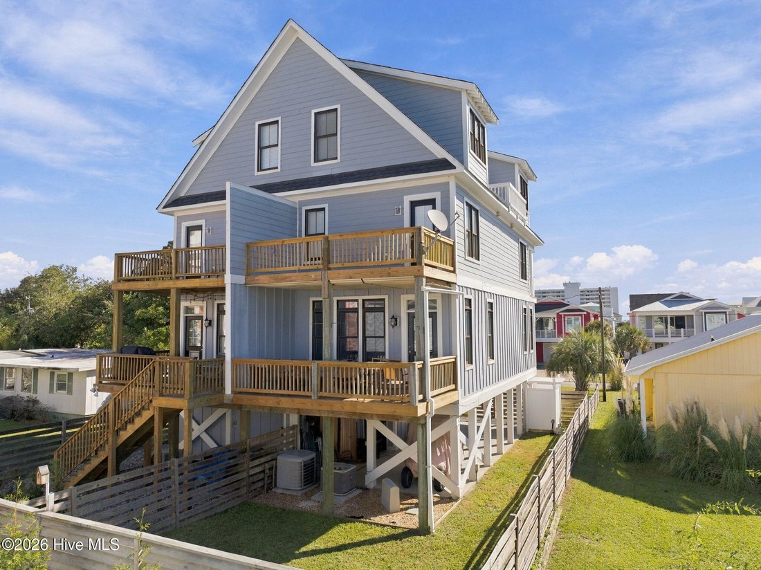 Condo in Carolina Beach, North Carolina, United States 5 - 19172755