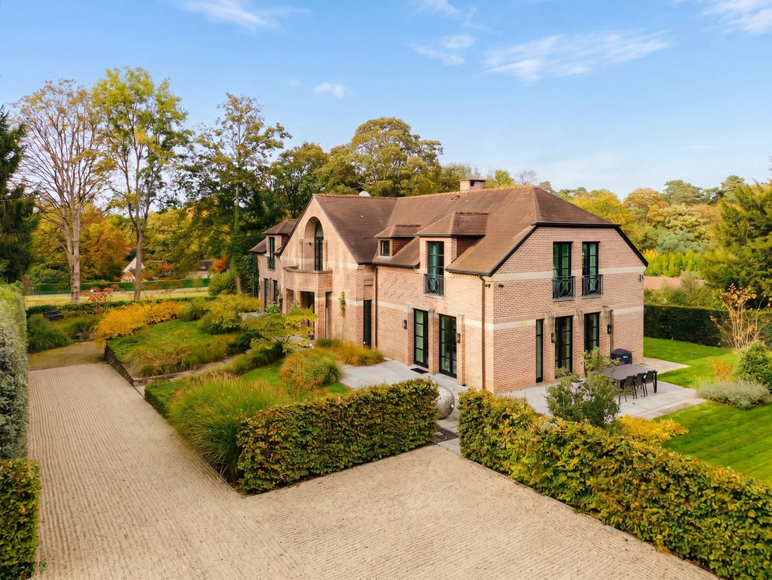 House in Sint-Genesius-Rode, Flanders, Belgium 1 - 19170205