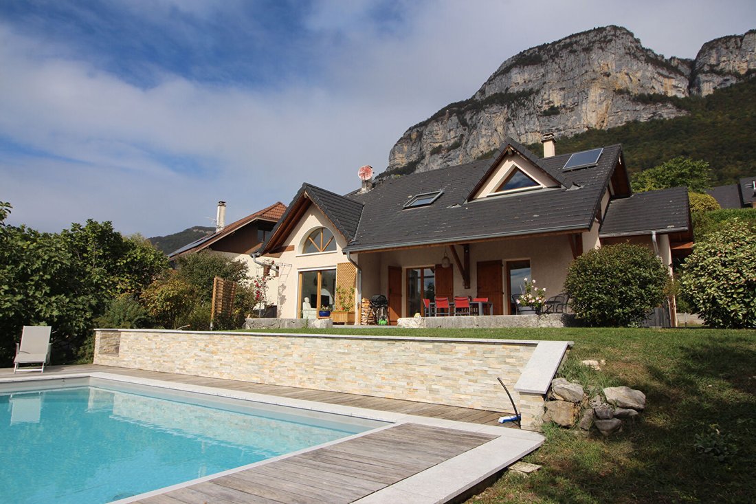 Villa in Les Deserts, Auvergne-Rhône-Alpes, France 1 - 19173515