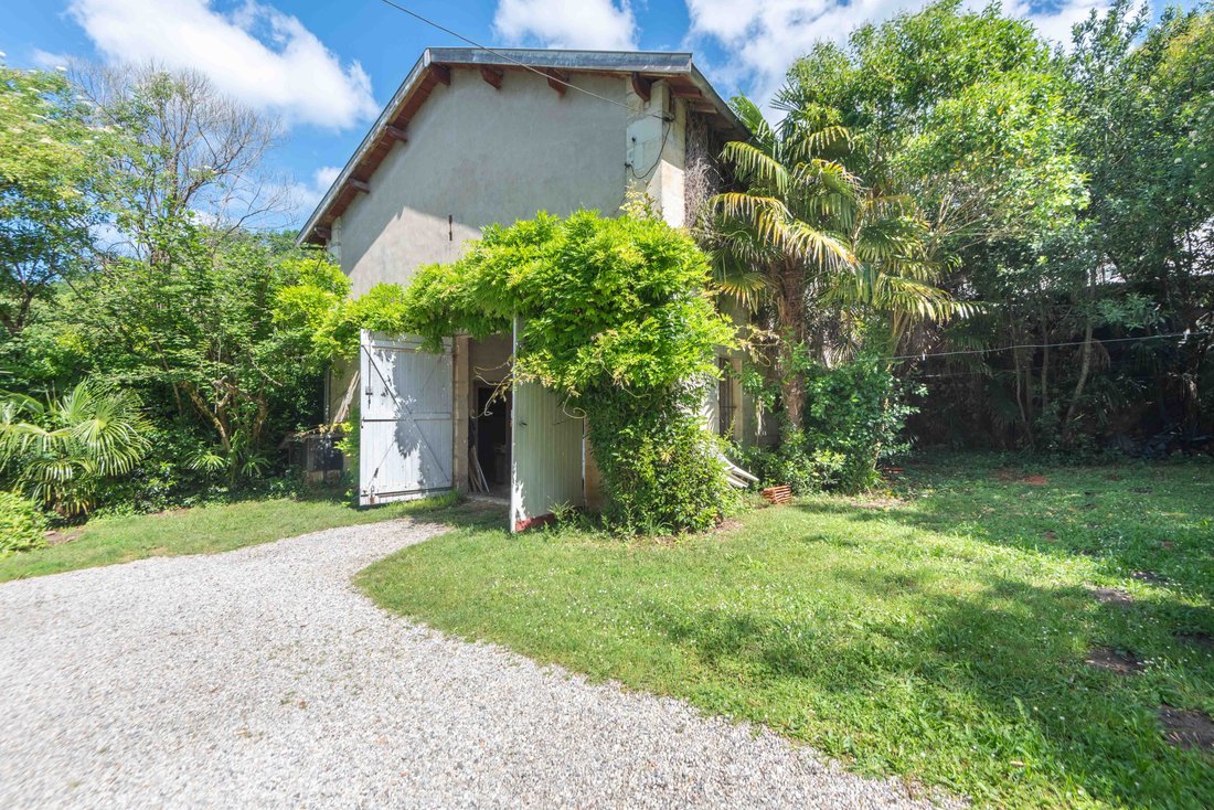 House in Quinsac, Nouvelle-Aquitaine, France 2 - 19170543