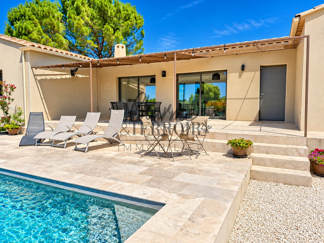 Villa in Uzès, Occitania, France 2 - 19170045