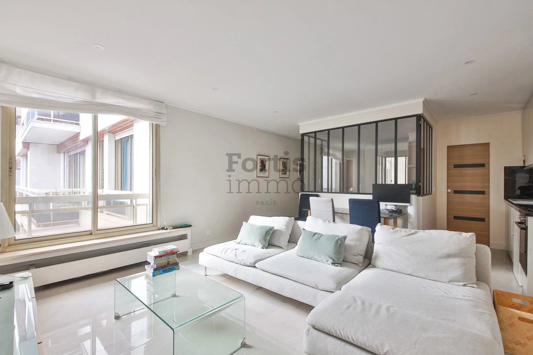 Apartment in Auteuil Nord, Paris 16e Arrondissement, Paris 1 - 19169756