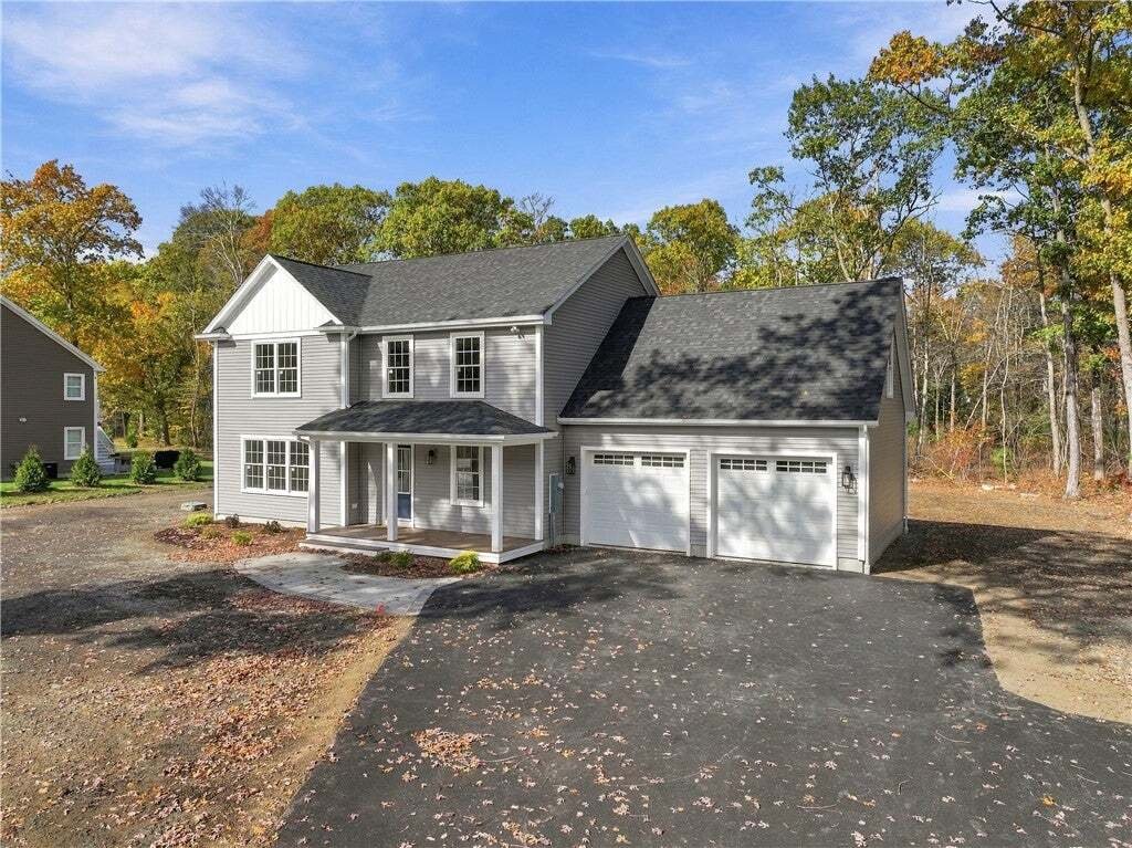 House in Burrillville, Rhode Island, United States 3 - 19172209