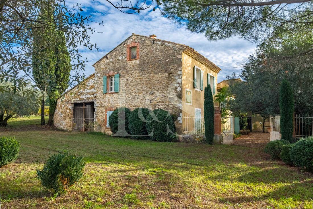 Casa en Villedieu, Provenza-Alpes-Costa Azul, Francia 3 - 19179857