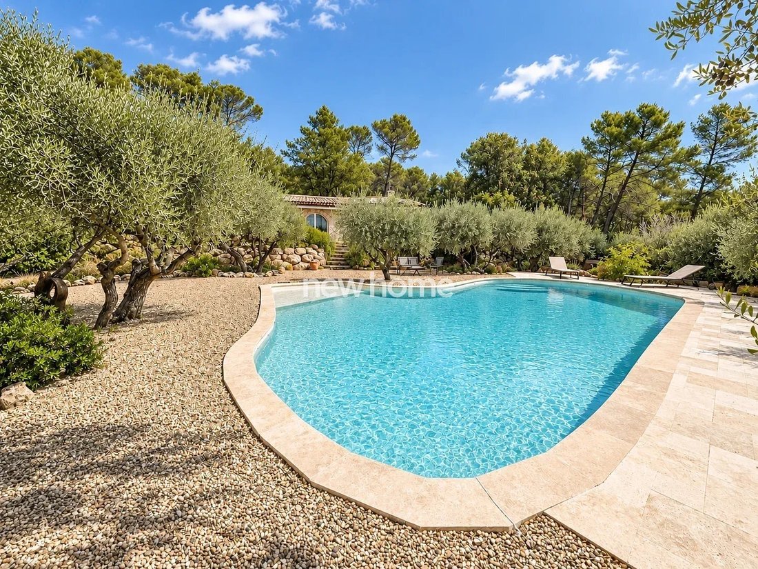 Casa a Saint-Antonin-du-Var, Provenza-Alpi-Costa Azzurra, Francia 4 - 19180557