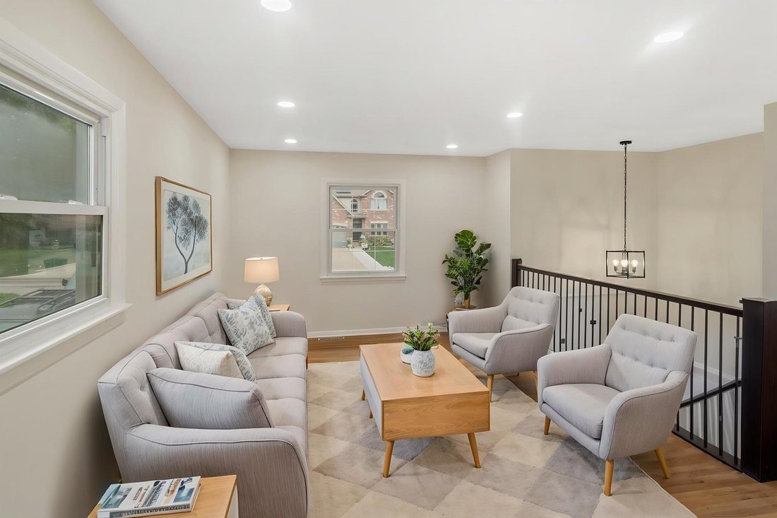 House in Glen Ellyn, Illinois, United States 2 - 19172277