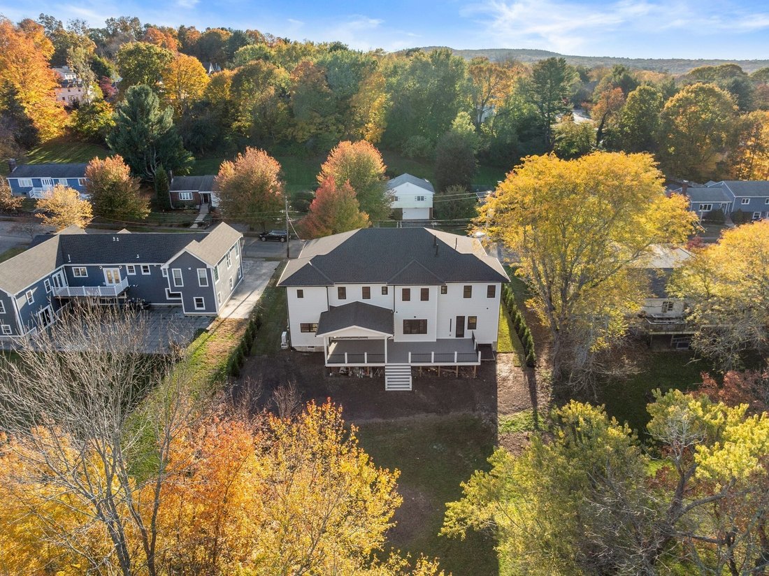 House in Milton, Massachusetts, United States 5 - 19159748