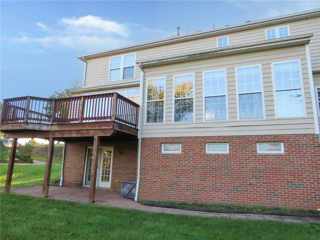 House in Bridgeville, Pennsylvania, United States 4 - 19171754