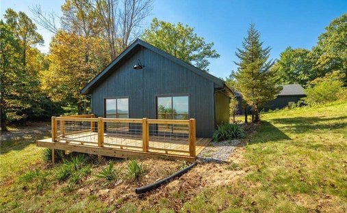 House in Purlear, North Carolina, United States 1