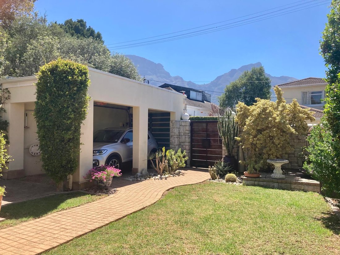 Casa a Constantia, Southern Suburbs, Città del Capo 4 - 19177407