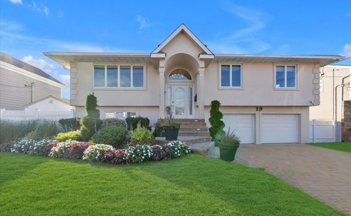 Maison à Massapequa, État de New York, États-Unis 1