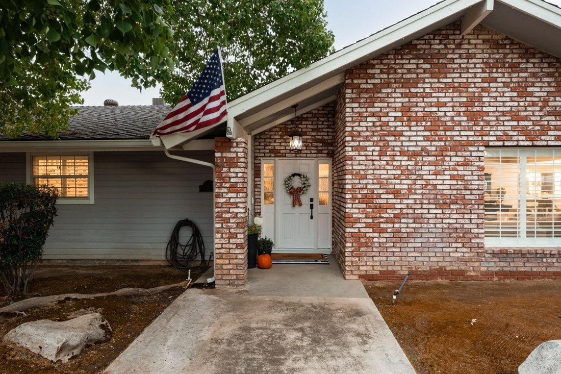 House in Clovis, California, United States 4 - 19171346