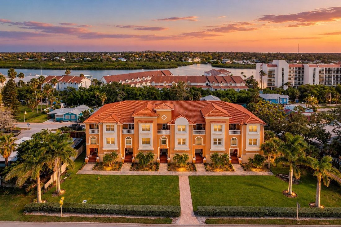 Townhouse in Indian Shores, Florida, United States 2 - 19172186