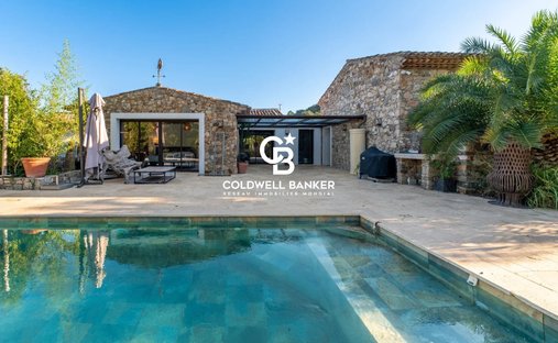 Finca en Grimaud, Provenza-Alpes-Costa Azul, Francia 1