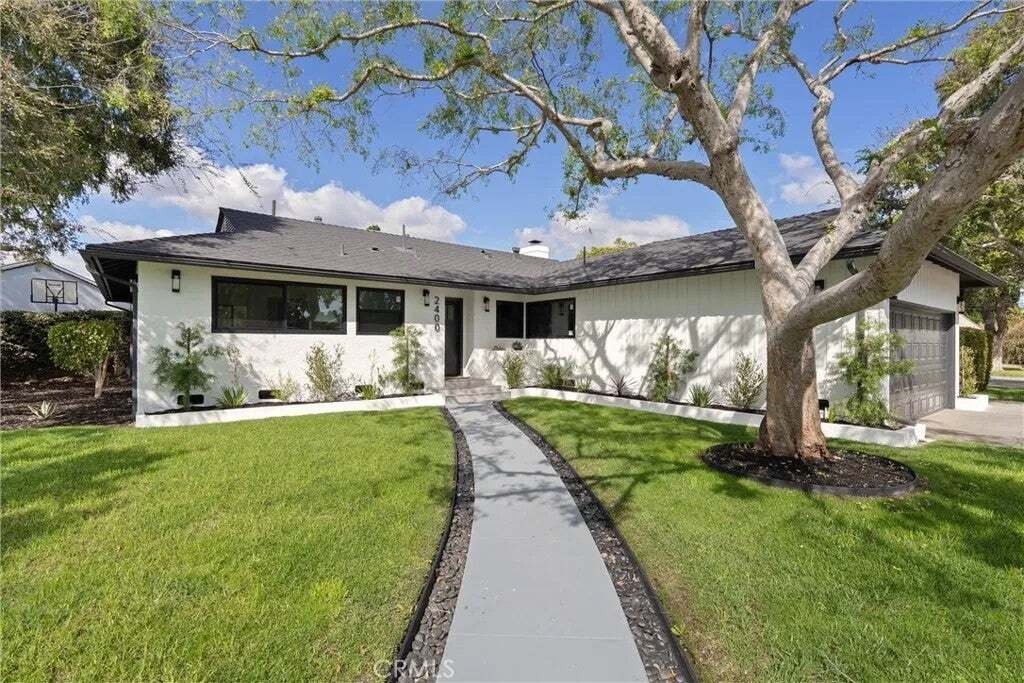 House in Signal Hill, California, United States 4 - 19176829
