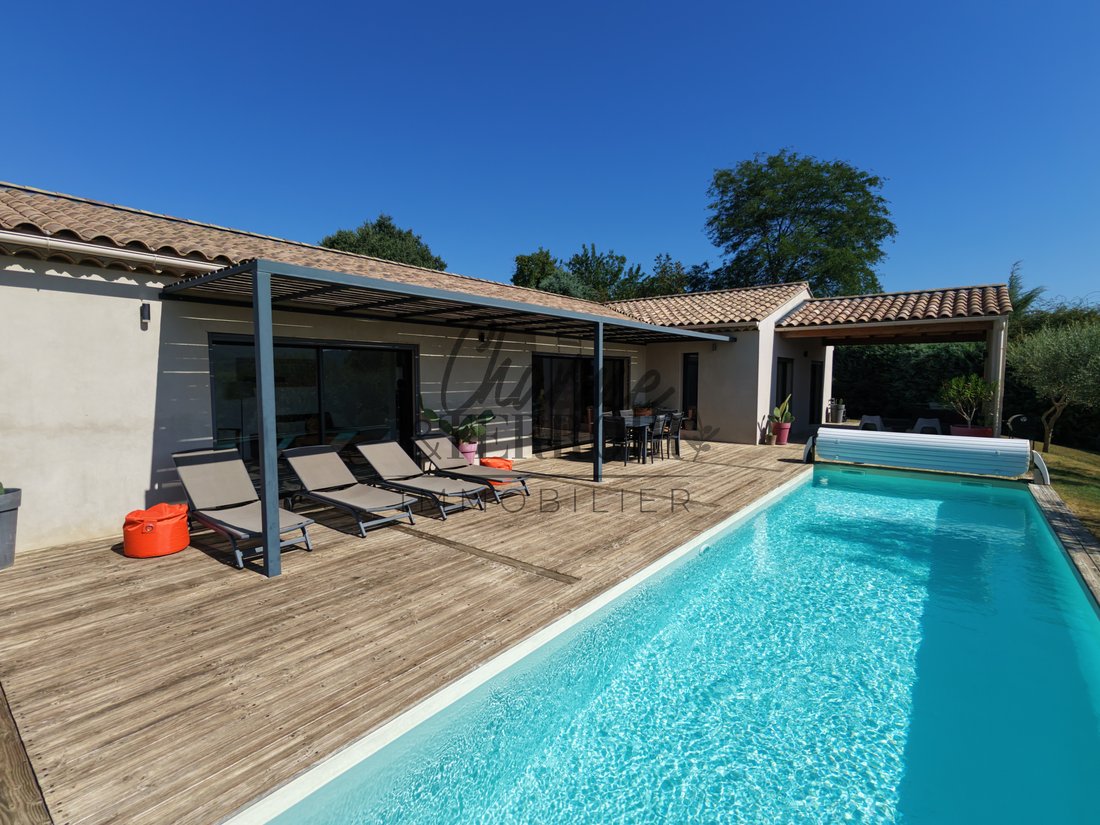 Villa in Uzès, Occitania, France 2 - 19170115